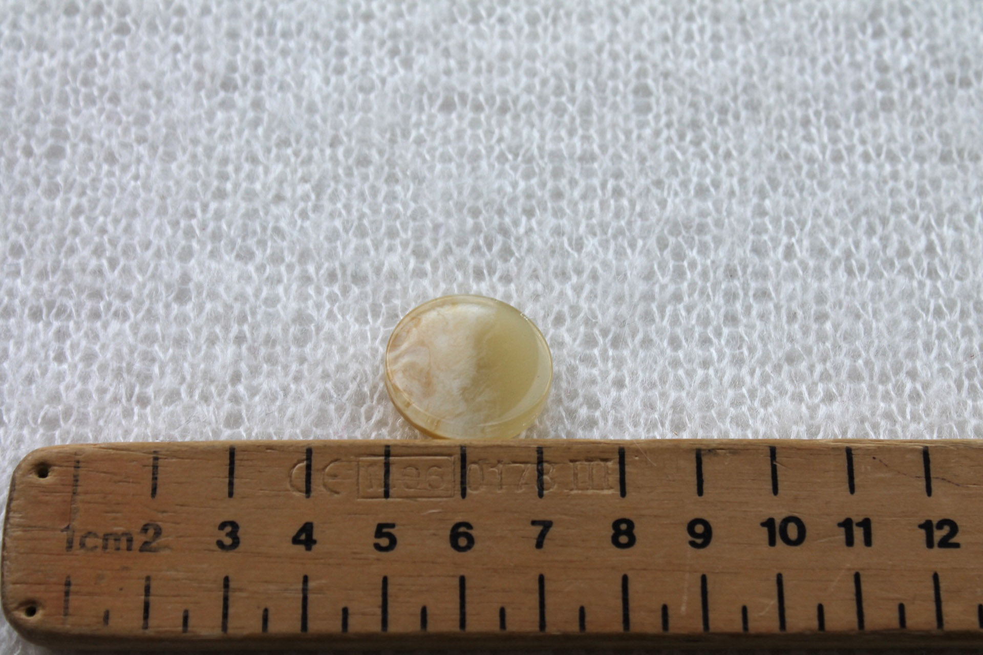 Desert Sand "Faux Shell" Shank Button - 2.2cm, image 4 of 4