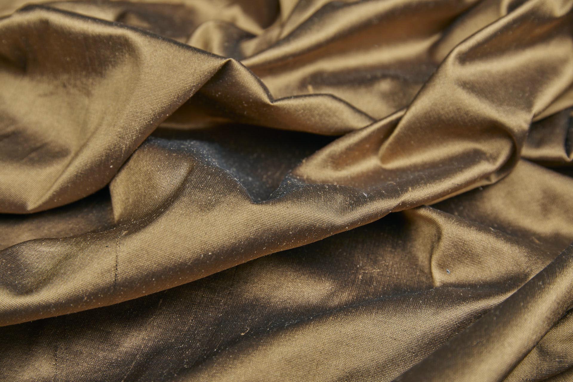 Silk Dupion - Tan shot Black fabric, image 4 of 8