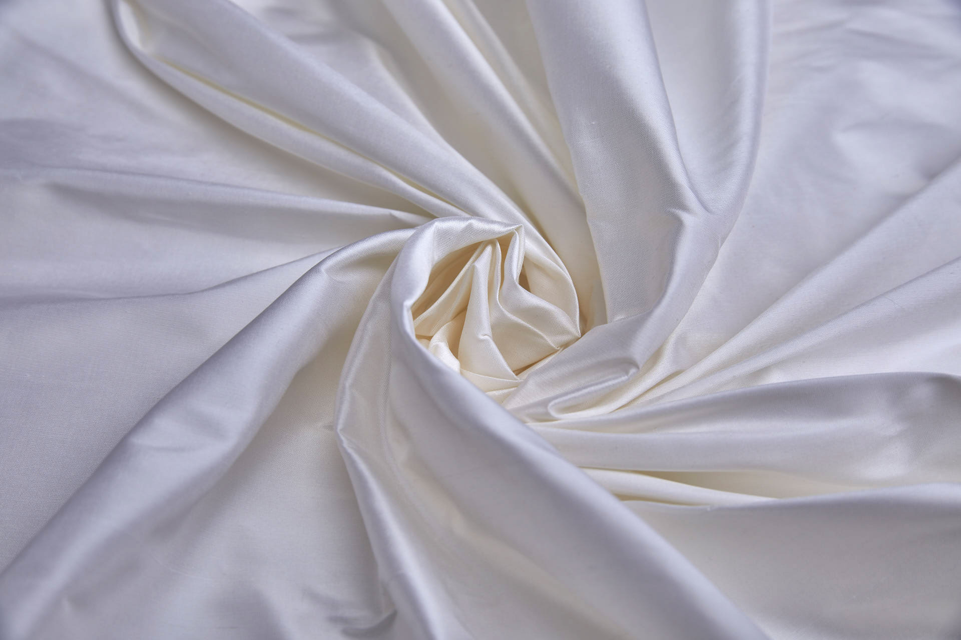 Silk Dupion - White - B01 - 140cm fabric
