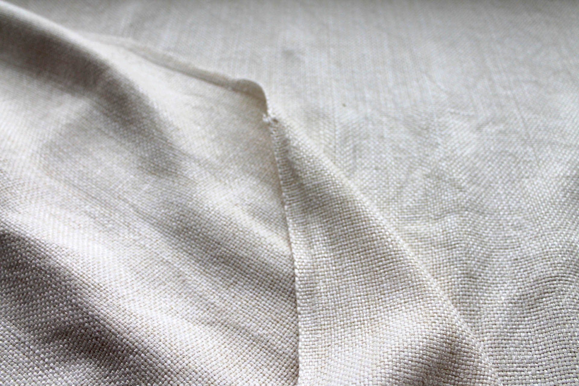 Chunkier Basket Weave Silk Matka in Pale Ivory fabric, image 6 of 6