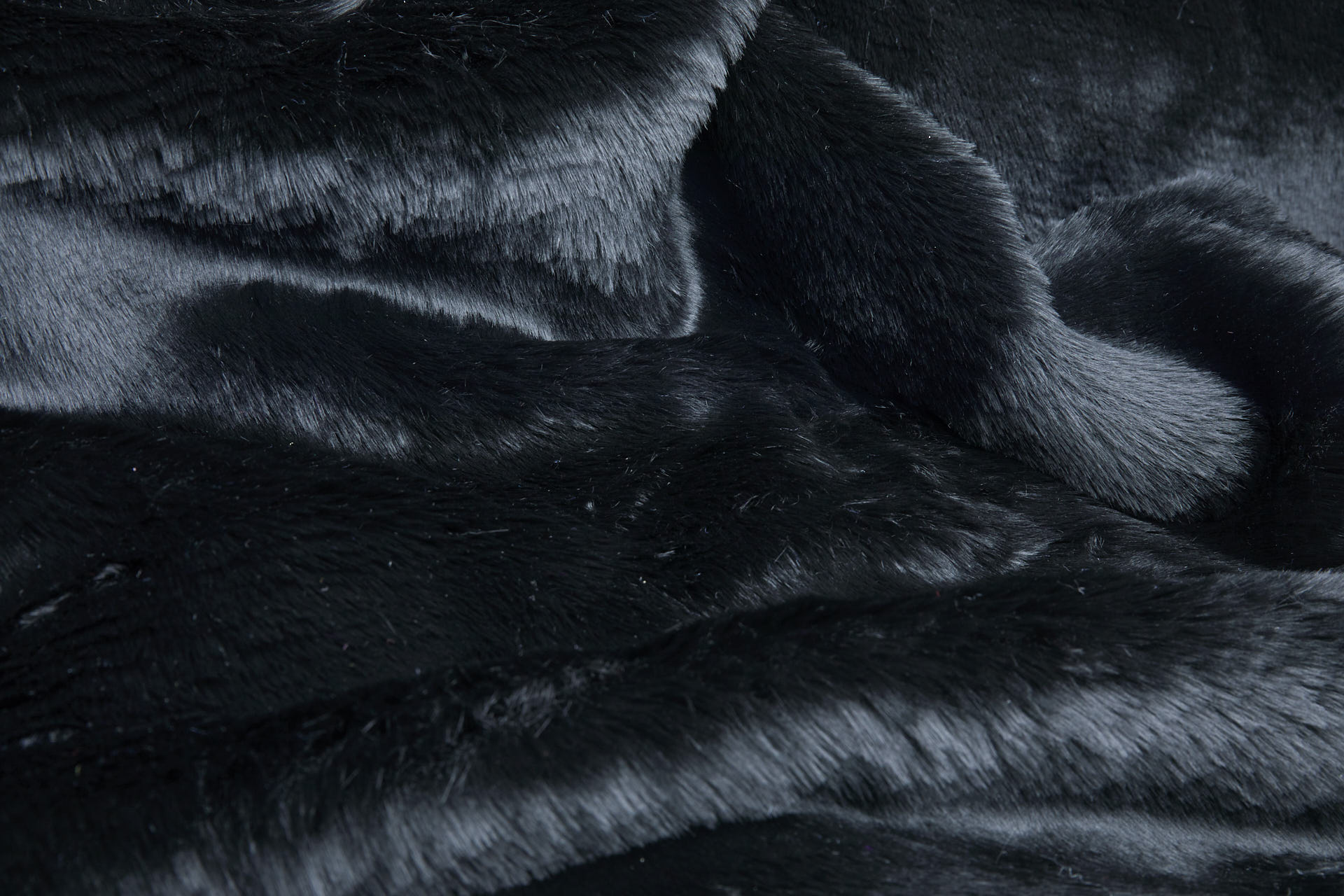 Faux Fur - Short / Medium Pile Black fabric