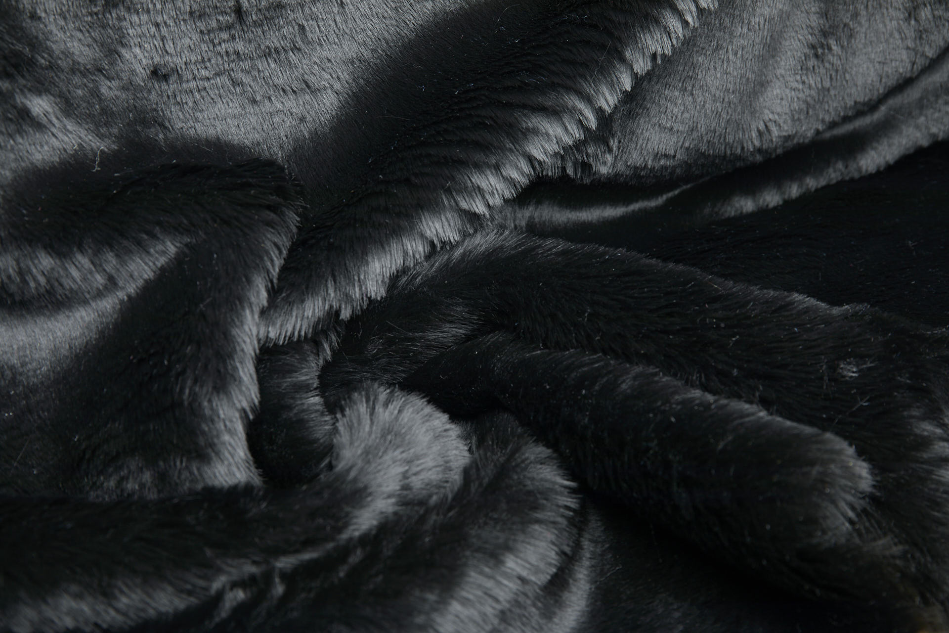 Faux Fur - Short / Medium Pile Black fabric, image 7 of 11