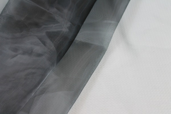 Polyester "Glass" Organza - Black fabric