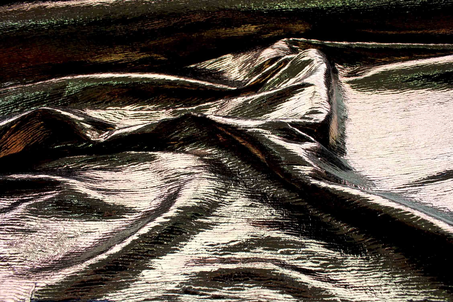 Gold Foiled Chunky "Treebark" Silk Weave - Gold / Black fabric, image 6 of 7