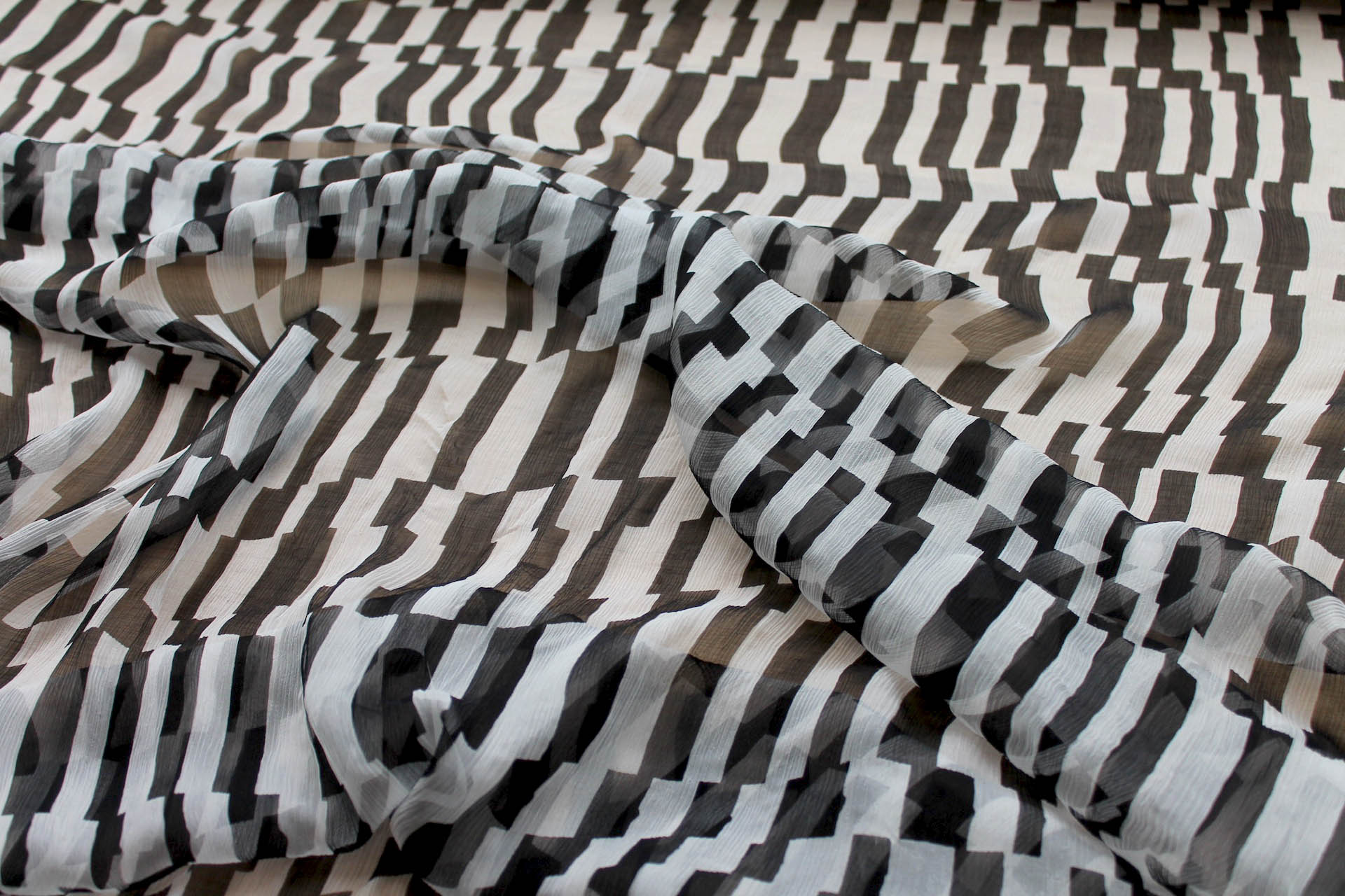 Graphic Black and White Printed Crinkle Silk Chiffon fabric, image 6 of 6