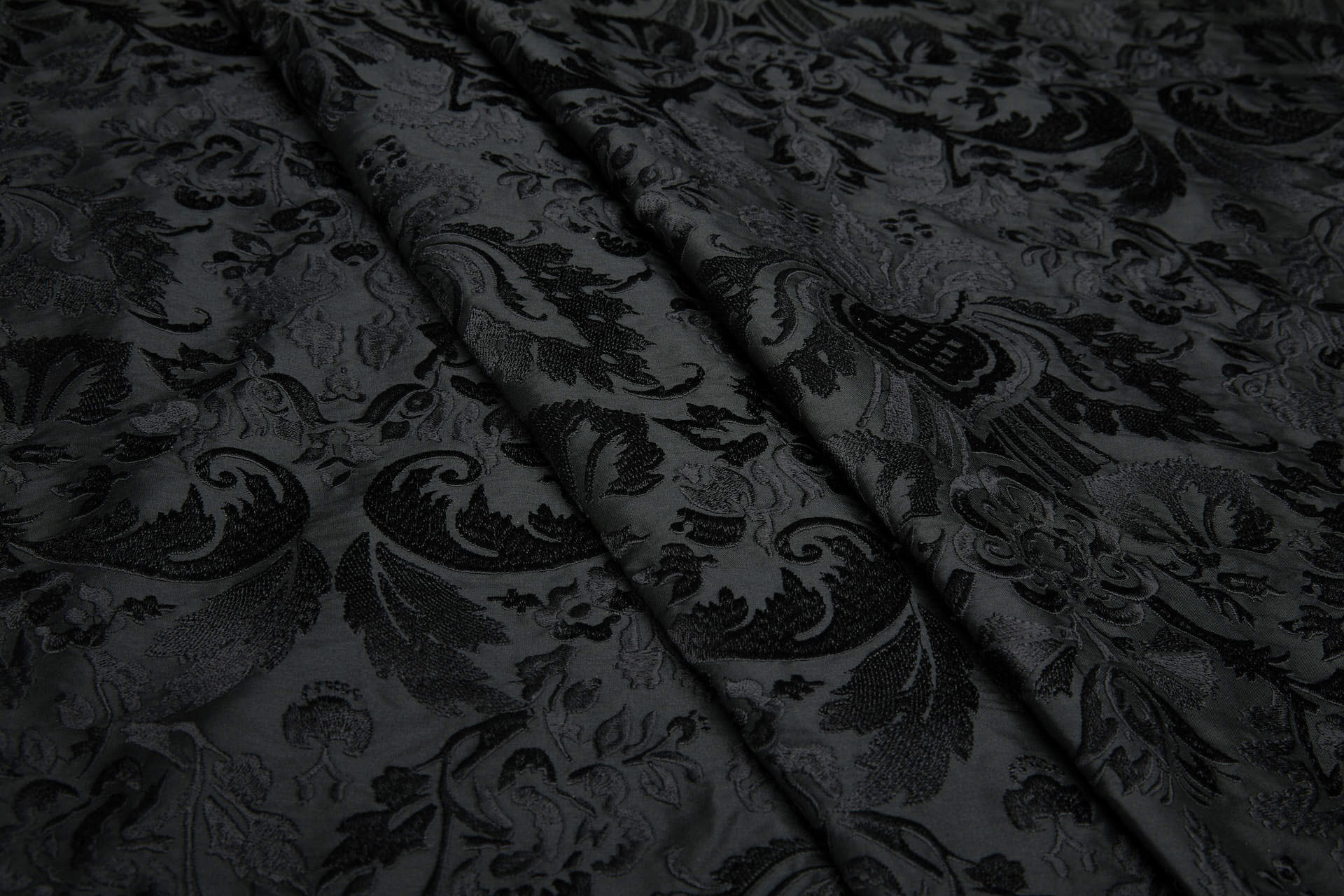 Heavy Jacquard Style Embroidery - Black - 135 cm fabric