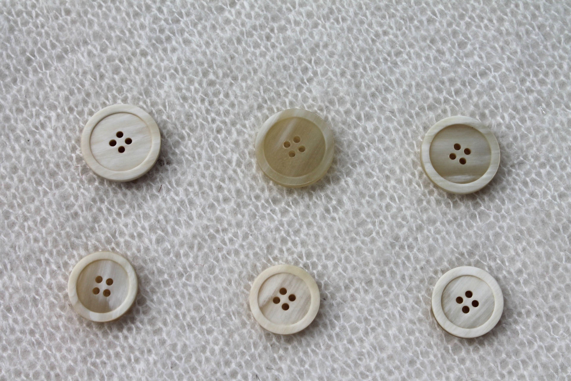 Off White / Beige Faux Bone Resin Button - 2cm, image 2 of 4