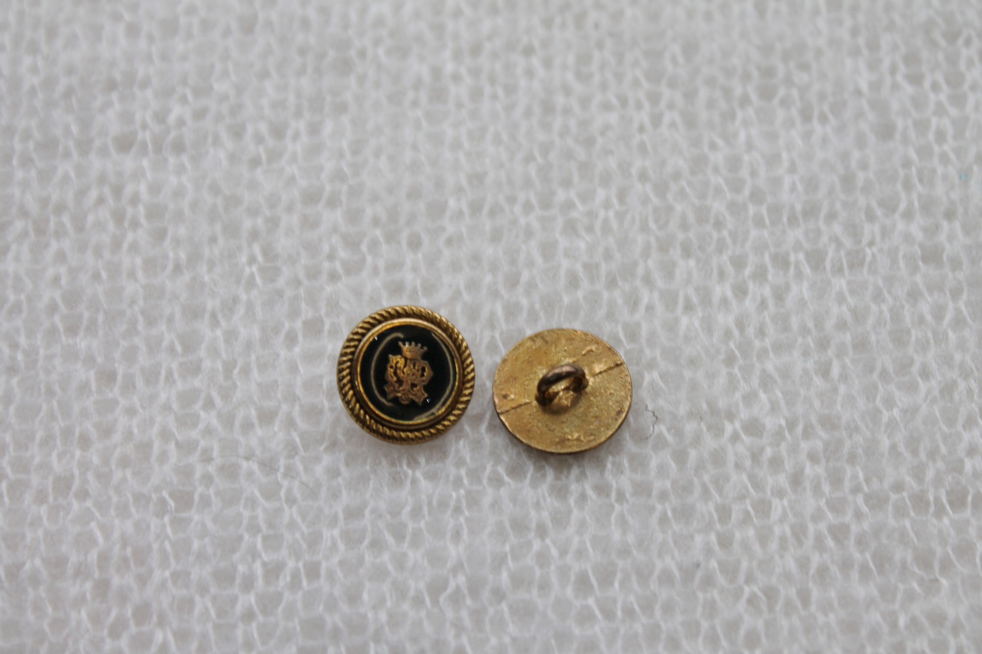 Vintage Military Button - Forest Green - 1.5cm, image 3 of 4