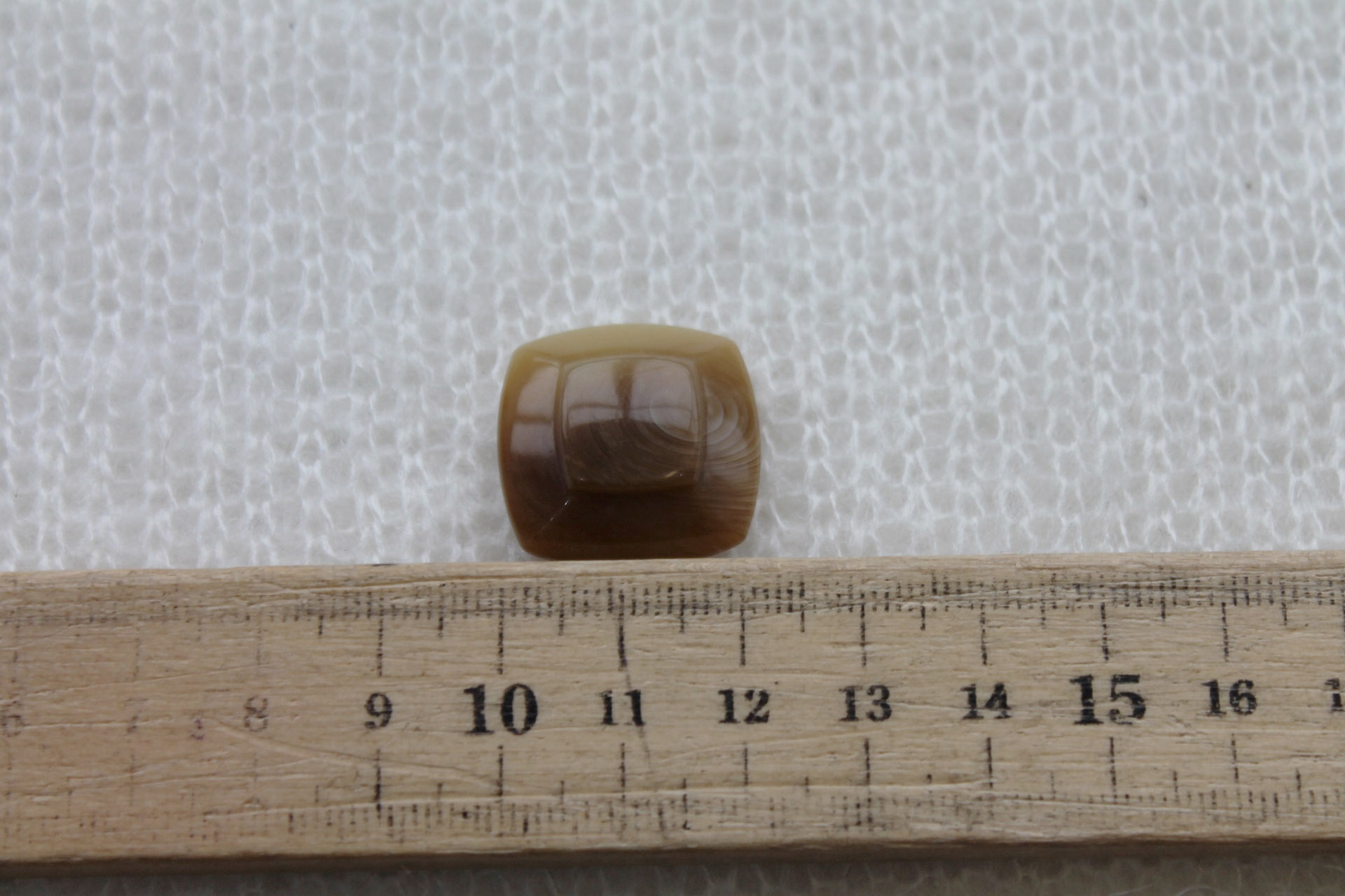 Set of 4 Tan / Brown Marbled Resin Button - 2.2cm, image 4 of 4