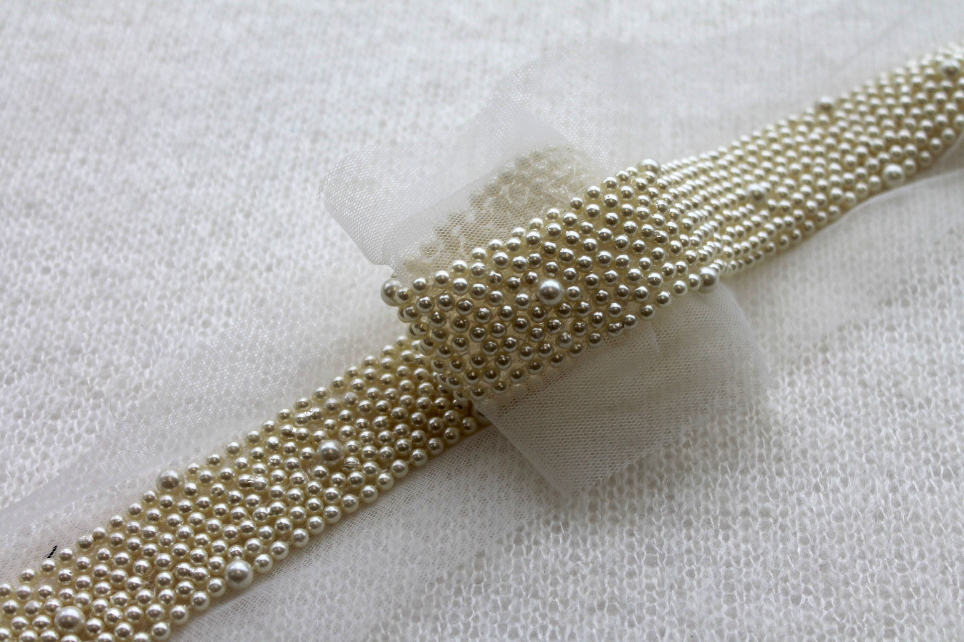 Cream/Ivory Pearl Trim - Narrow, image 2 of 5