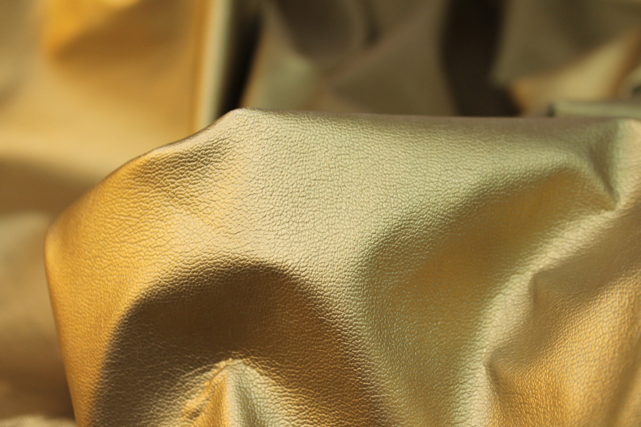 Medium Soft Leatherette - Metallic Deep Gold - 1.6m Piece fabric, image 4 of 6
