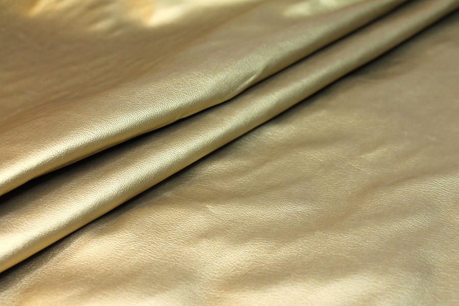 Medium Soft Leatherette - Metallic Deep Gold - 1.6m Piece fabric, image 5 of 6