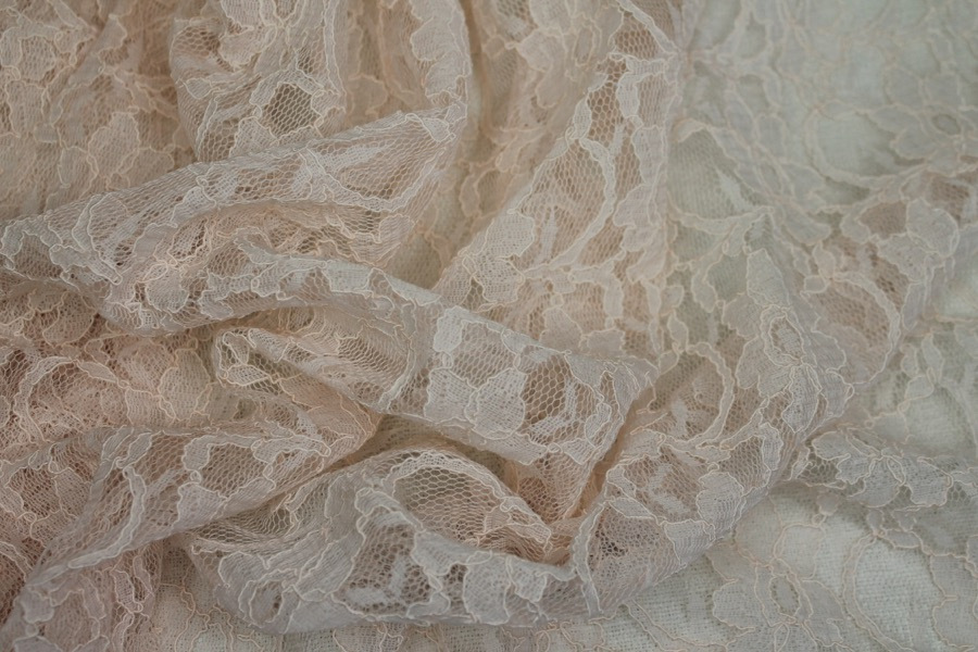 Corded Lace - Blush - 0.3m Piece fabric, image 4 of 8
