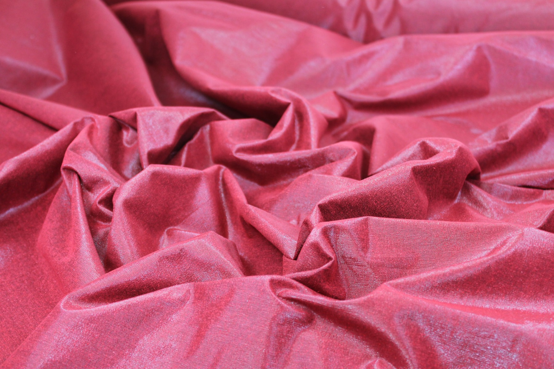Metallic Silk Noil - Red shot Black fabric, image 3 of 7