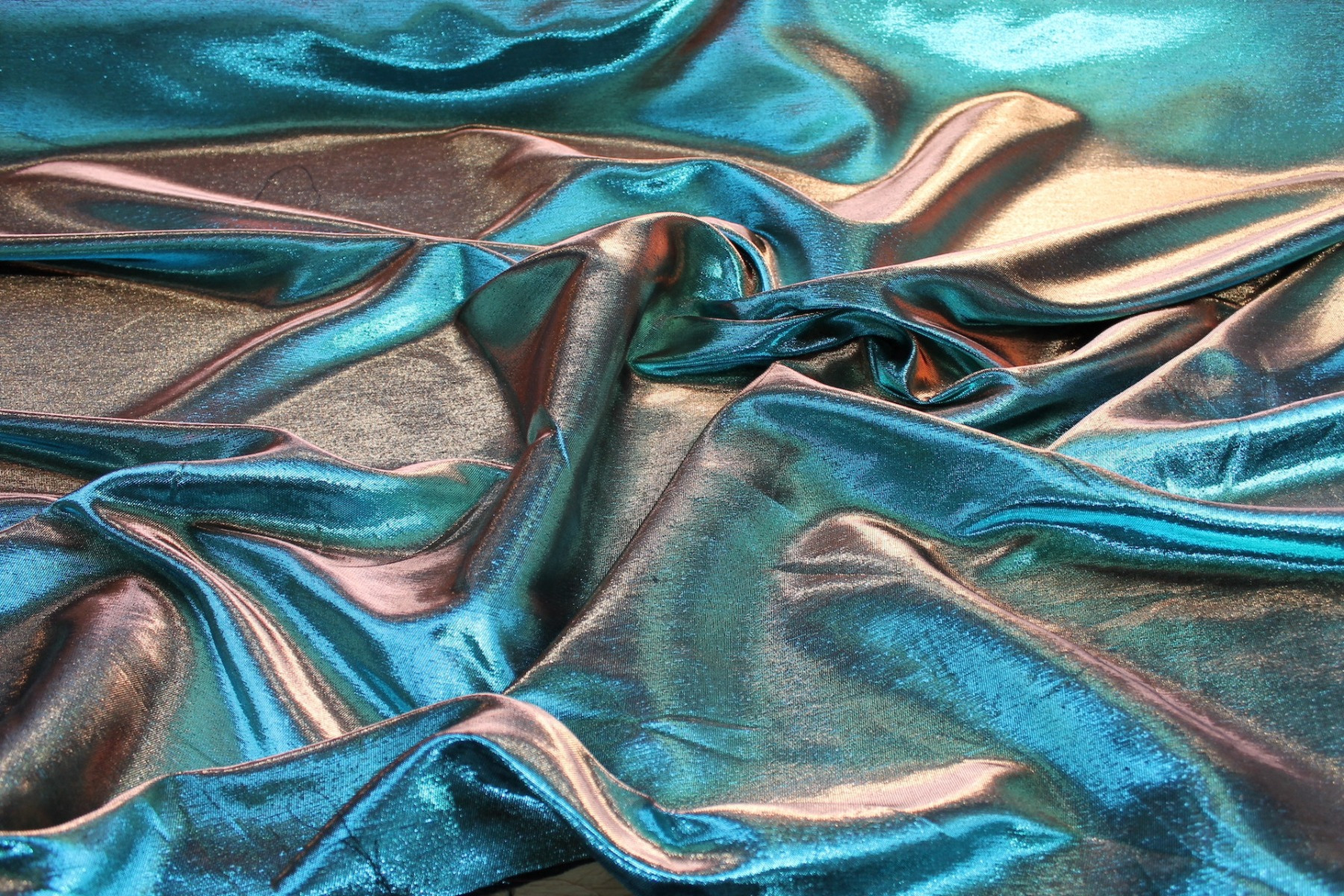 Colour Changing Turquoise and Gold Lurex Backed Duchesse Satin fabric, image 2 of 7