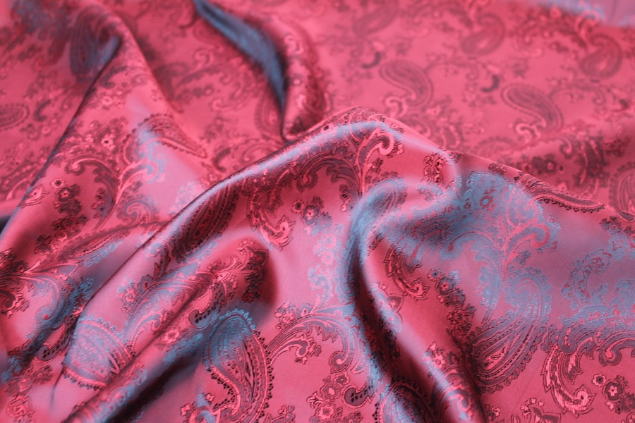 Paisley Patterned Anti-Static Lining - Red fabric, image 5 of 8