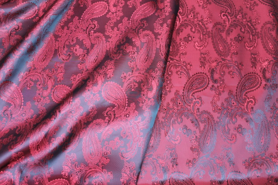 Paisley Patterned Anti-Static Lining - Red fabric, image 7 of 8