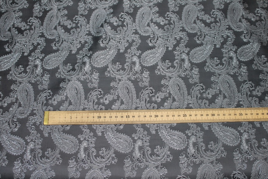 Paisley Patterned Anti-Static Lining - Grey fabric, image 4 of 5