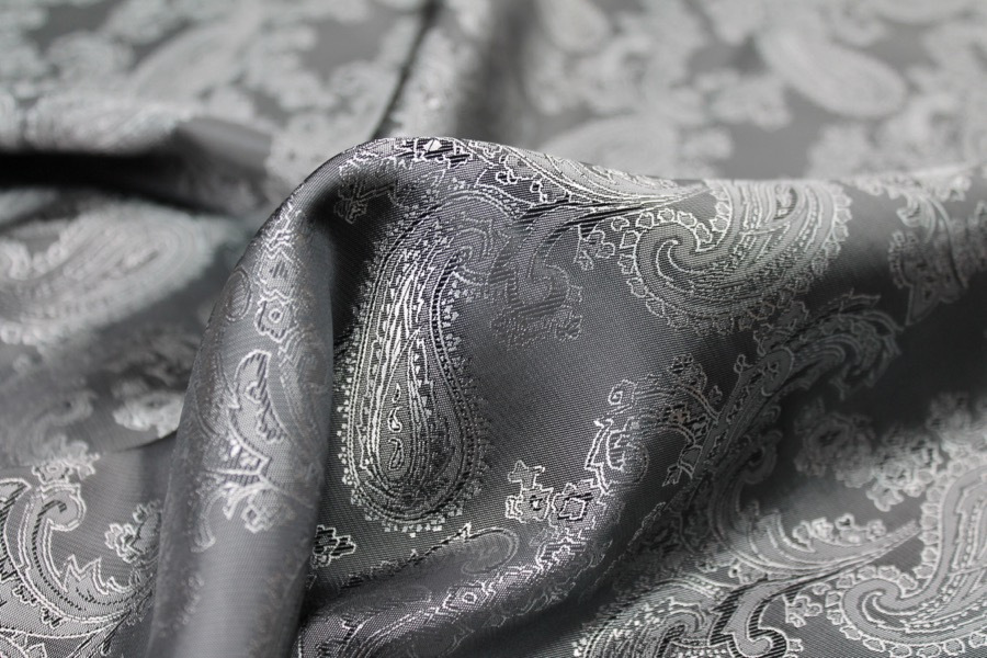 Paisley Patterned Anti-Static Lining - Grey fabric