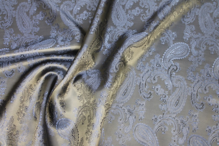 Paisley Patterned Anti-Static Lining - Navy fabric, image 4 of 6