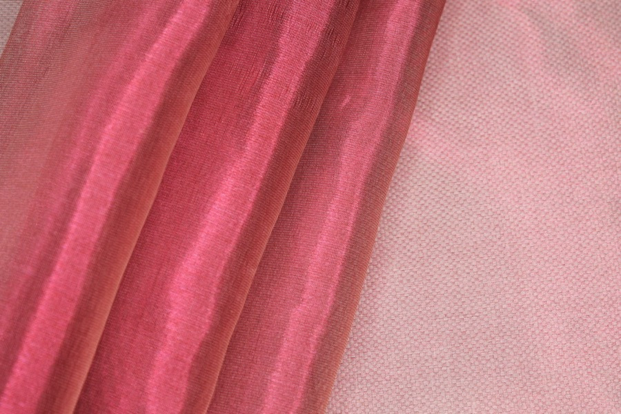 Silk Organza - Metallic Berry Pink fabric, image 5 of 6