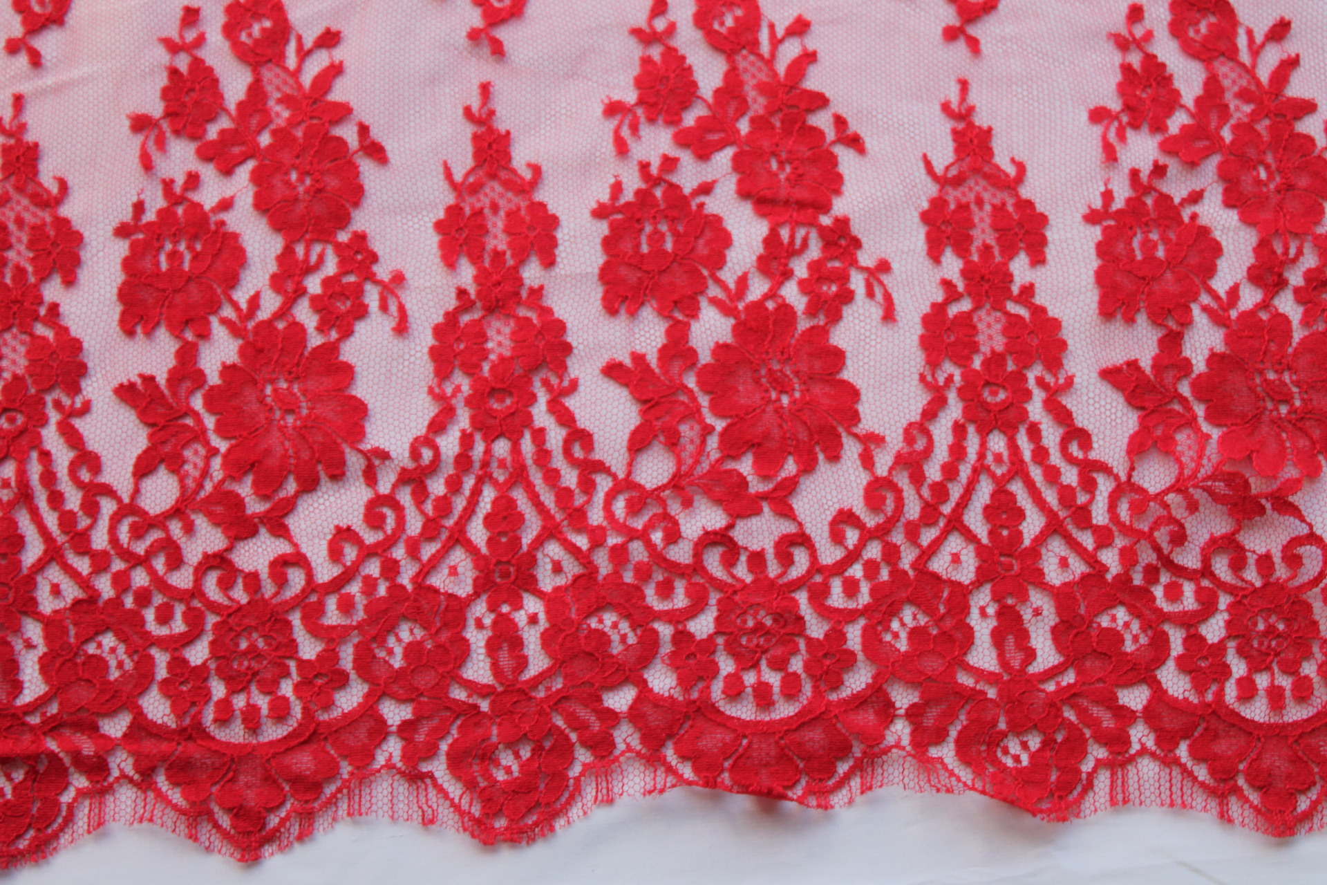 French Leavers Lace - Red - 1.2m Piece fabric, image 2 of 2