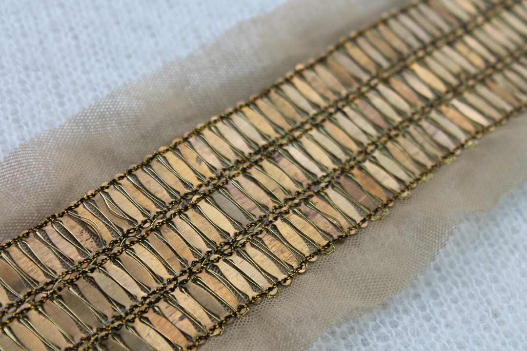 Metal Ellipse Sequin Trim - Triple Row Bright Gold, image 2 of 4