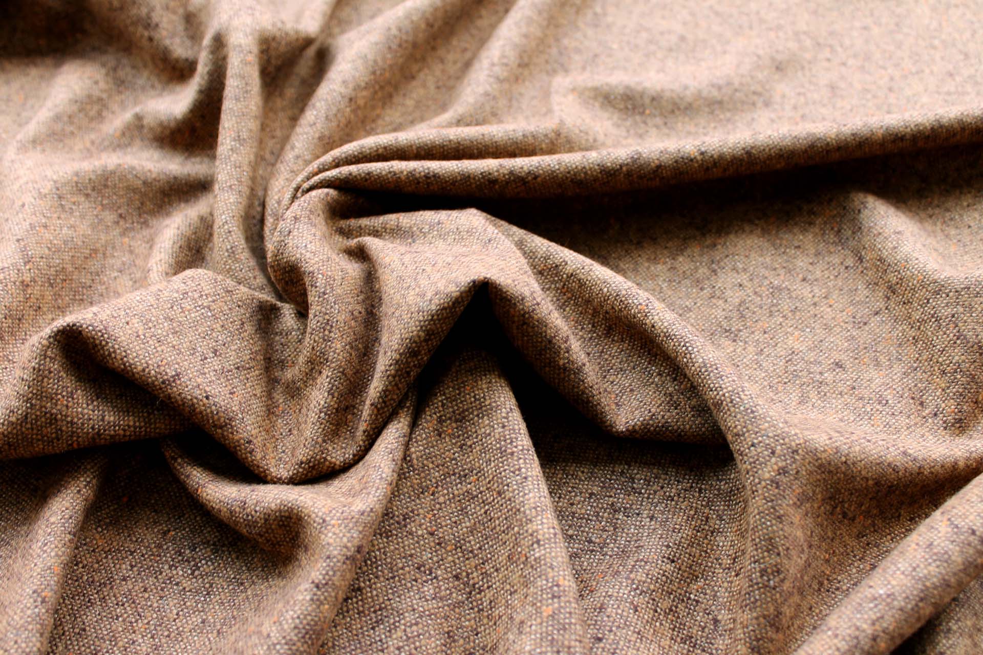 Silk and Wool Mix Tweed - Camel / Brown fabric, image 2 of 4