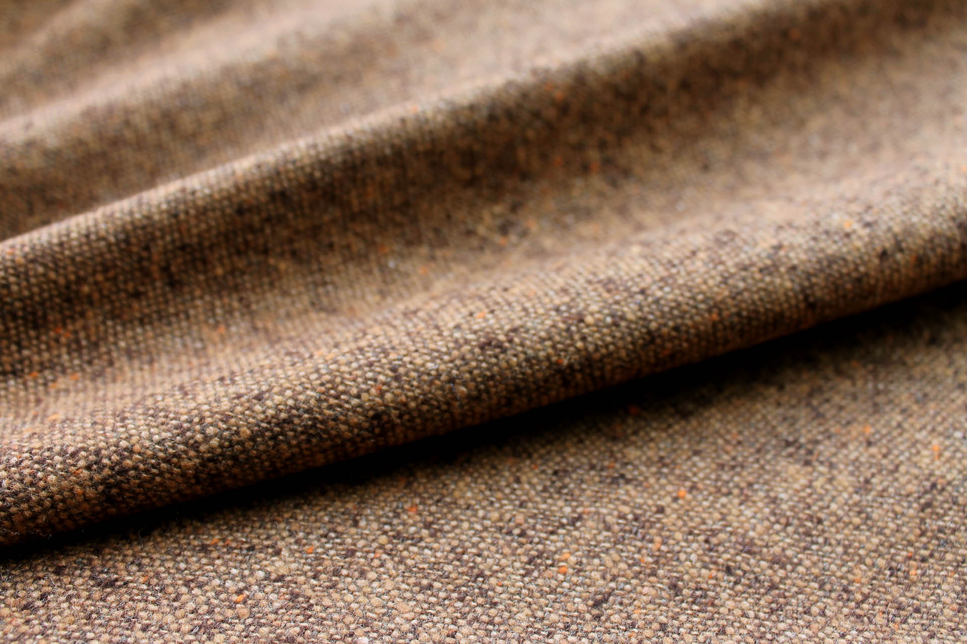 Silk and Wool Mix Tweed - Camel / Brown fabric, image 3 of 4