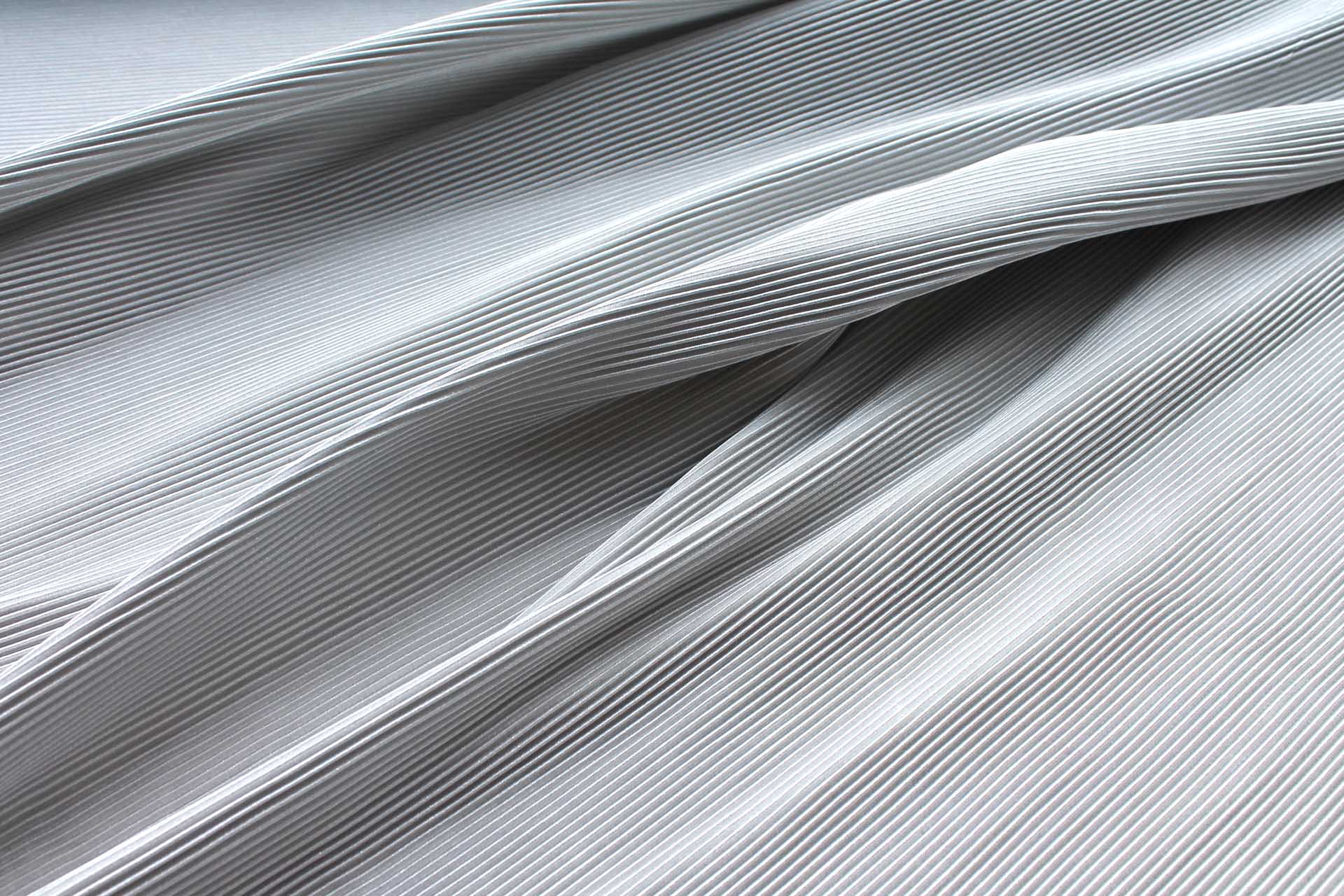 Pleated Lurex Lamé - Silver fabric, image 5 of 6
