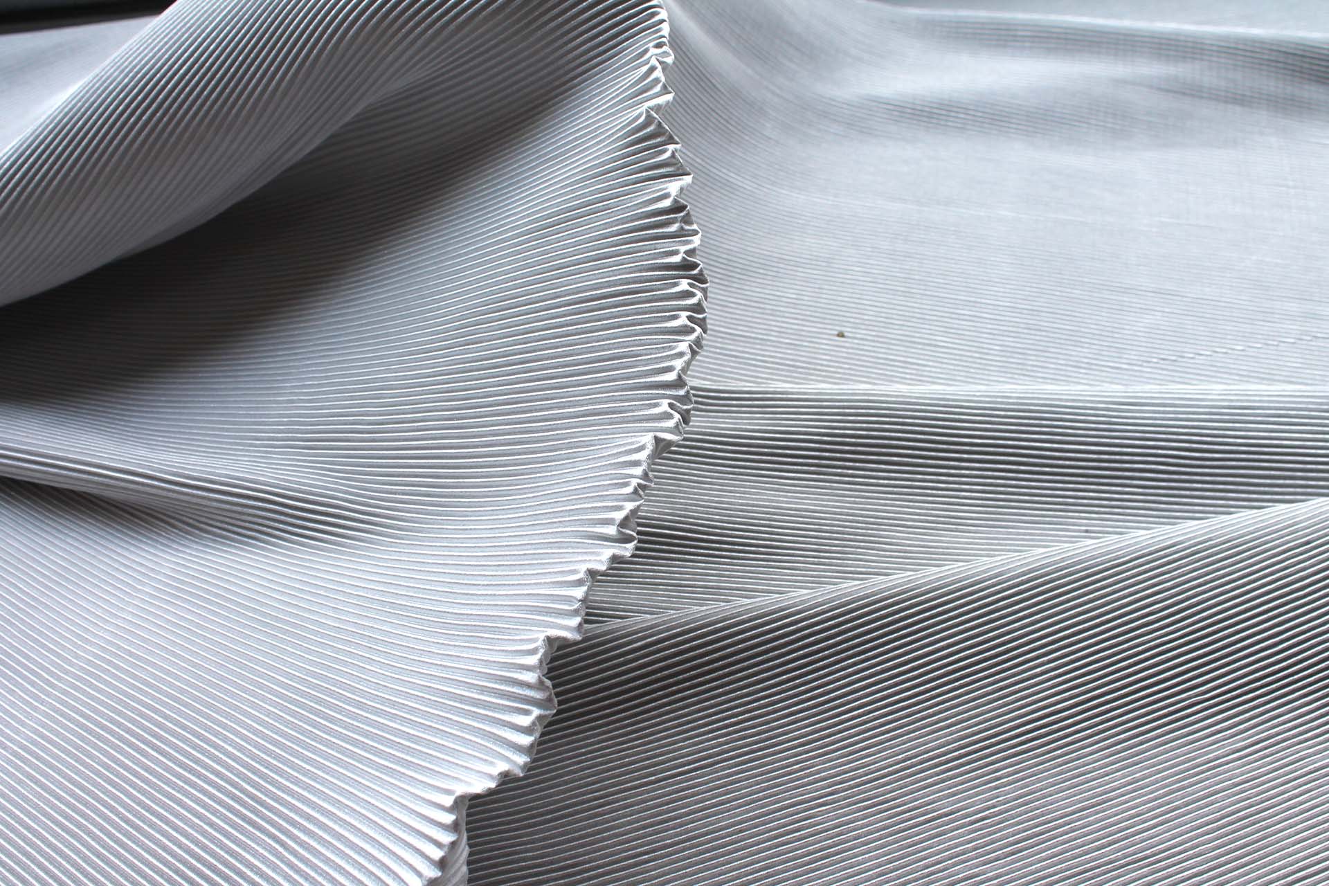Pleated Lurex Lamé - Silver fabric, image 6 of 6