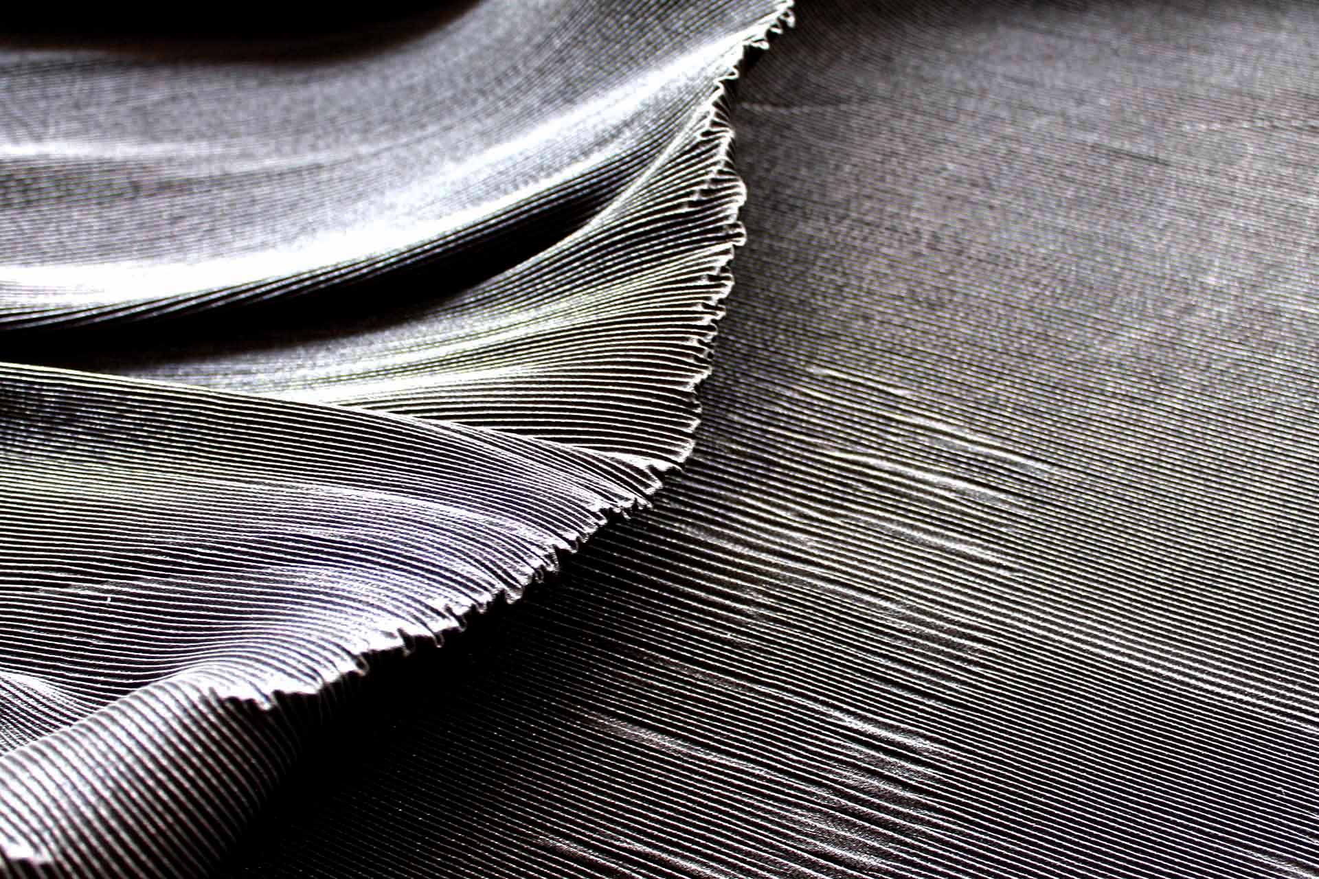 Pleated Lurex Lamé - Black fabric, image 5 of 5