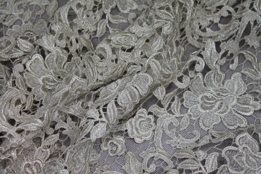 Guipure Lace - Floral Corded - Pale Gold fabric, image 5 of 9