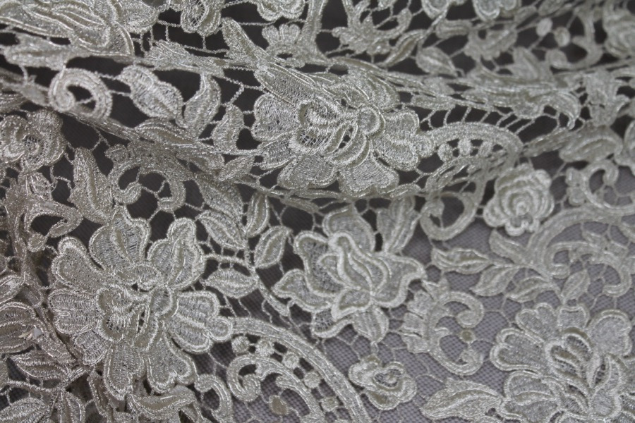 Guipure Lace - Floral Corded - Pale Gold fabric