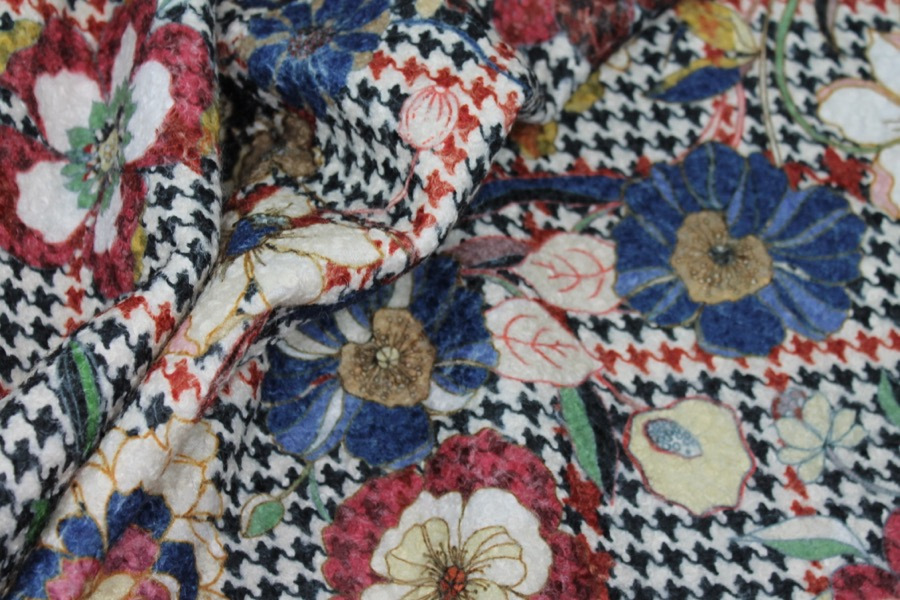 Floral Houndstooth Printed Loop-back Fleece - Ivory fabric, image 7 of 8