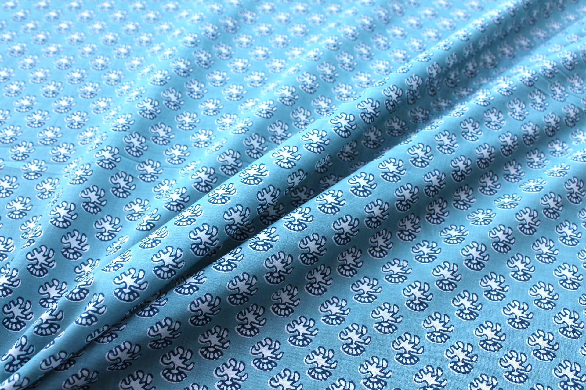 Printed Cotton Lawn - Off White and Dark Blue on Pale Blue fabric, image 3 of 5