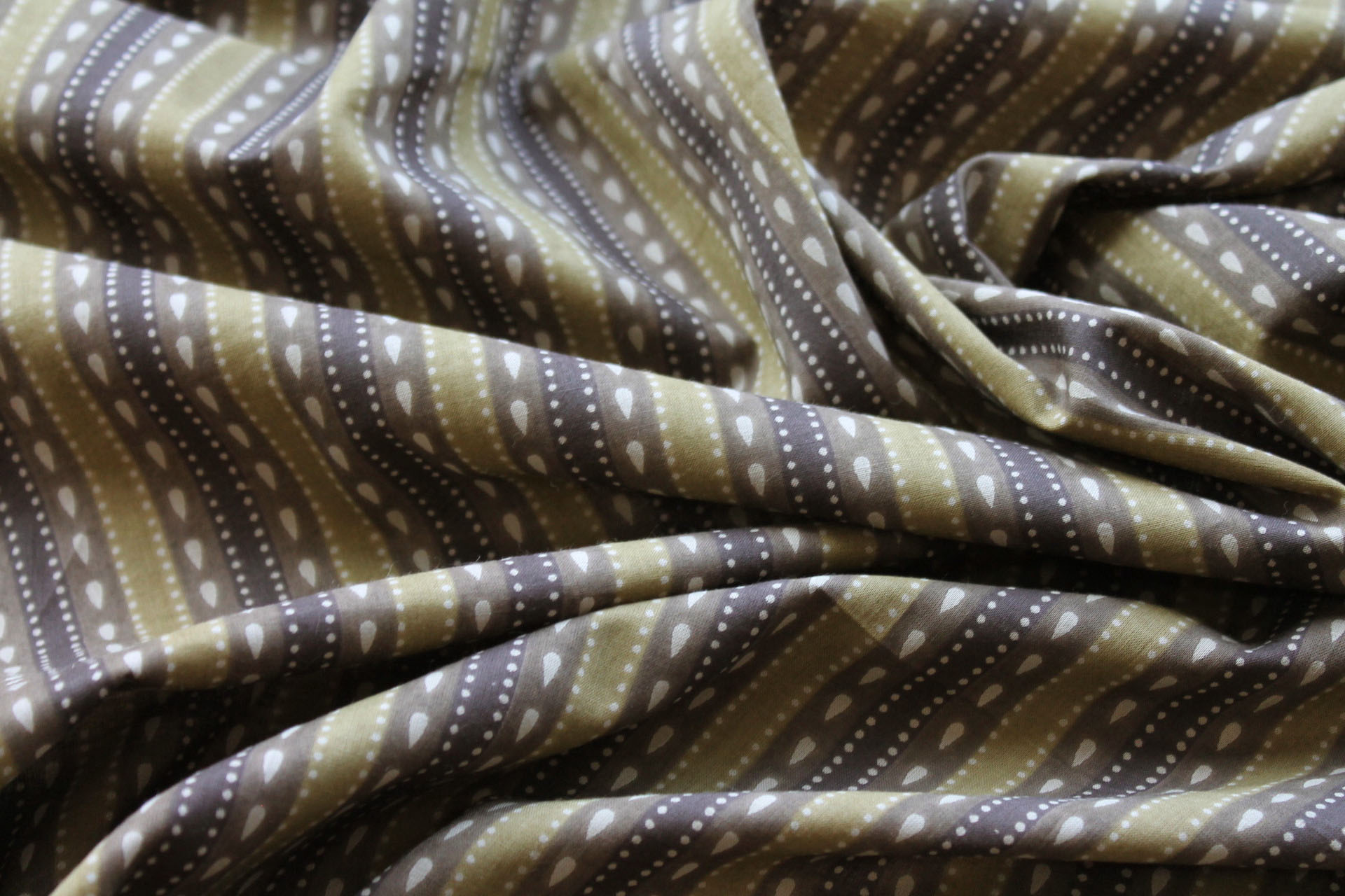 Printed Cotton Lawn - Khaki, Mushroom & Brown fabric, image 4 of 5