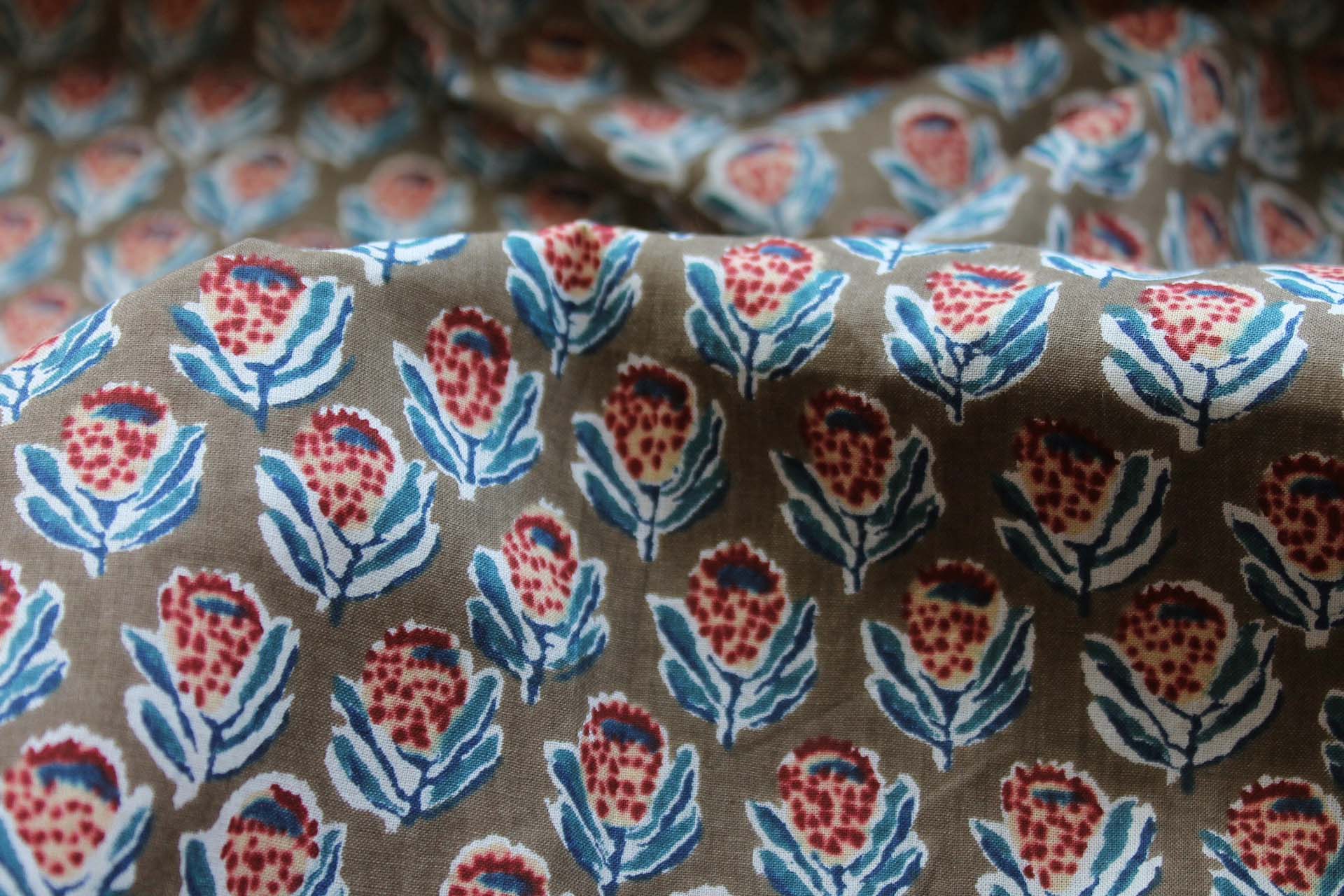 Printed Cotton Lawn - Dark Red, White and Blue on Mushroom Brown fabric, image 5 of 5