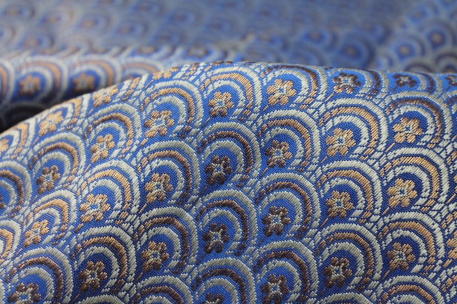 Banaras Brocade - Royal Blue, Ivory and Gold Scale Pattern fabric, image 8 of 8