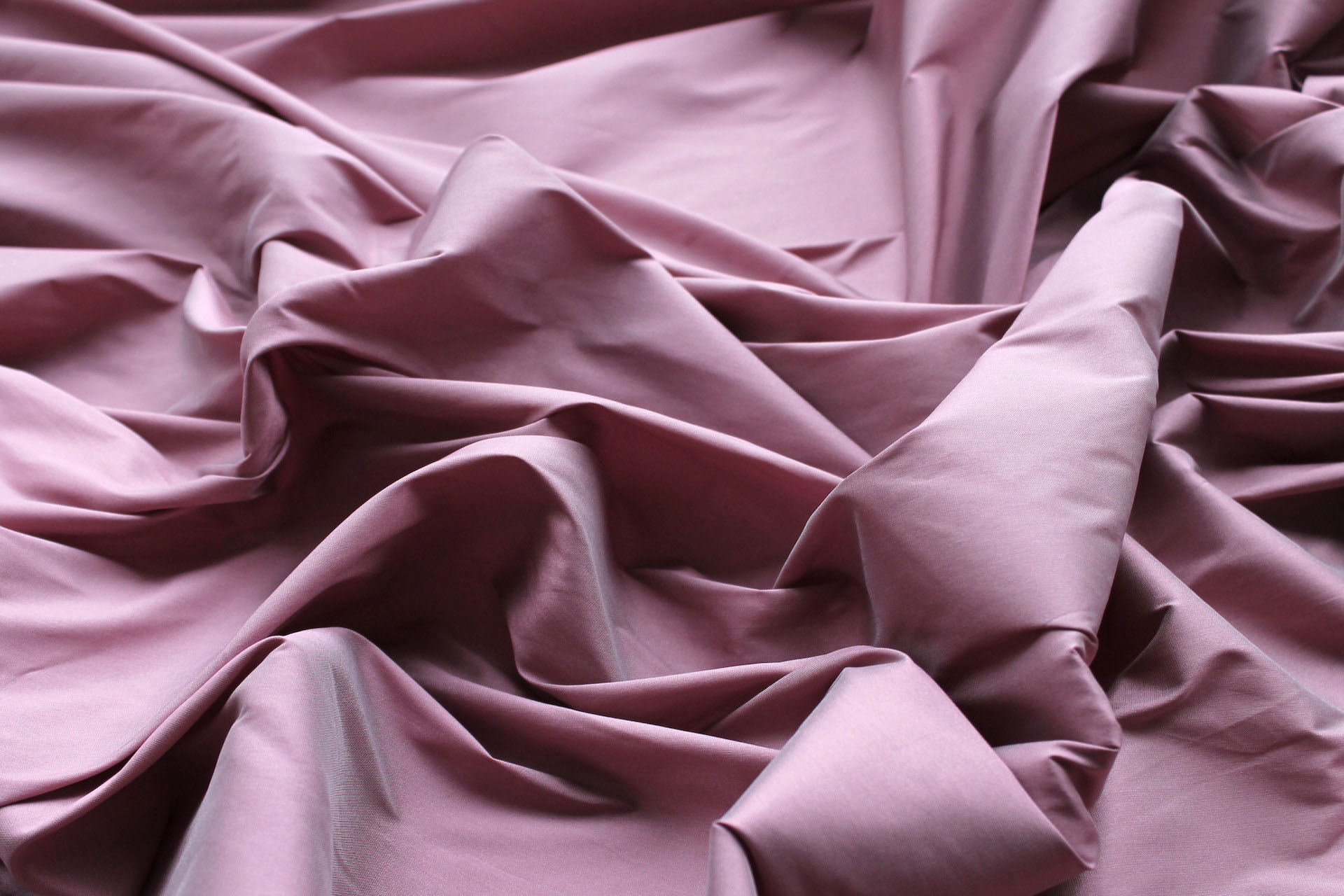 Poly Taffeta - Mauve fabric, image 2 of 5