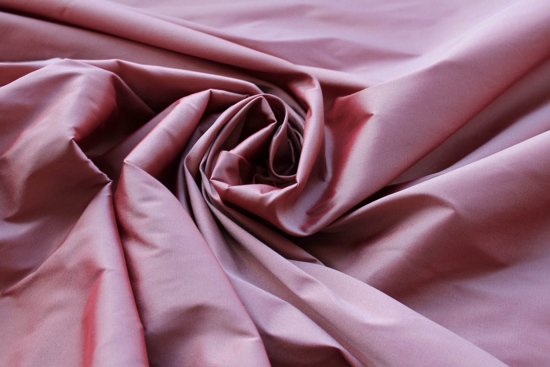 Poly Taffeta - Tea Rose fabric