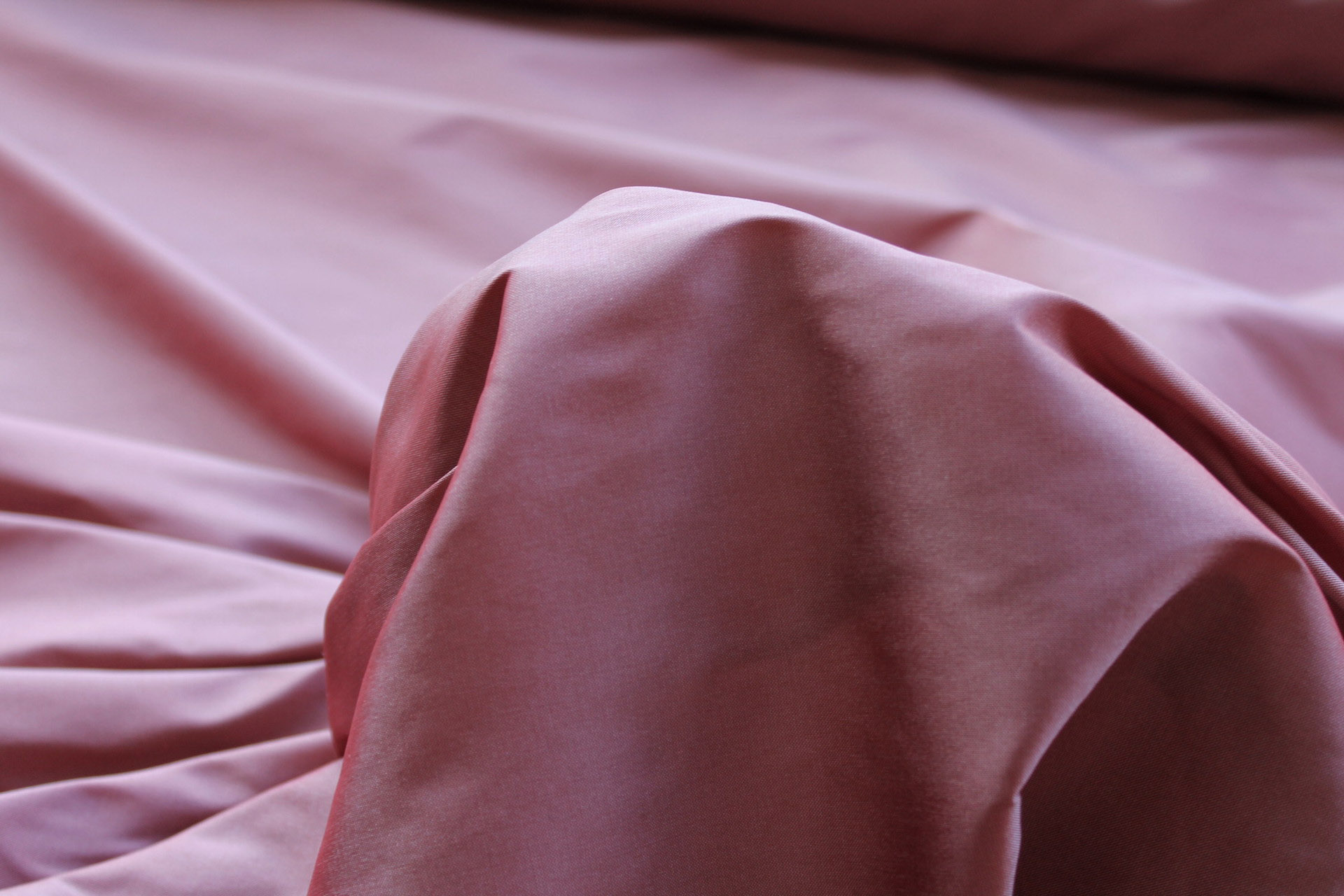 Poly Taffeta - Tea Rose fabric, image 4 of 5