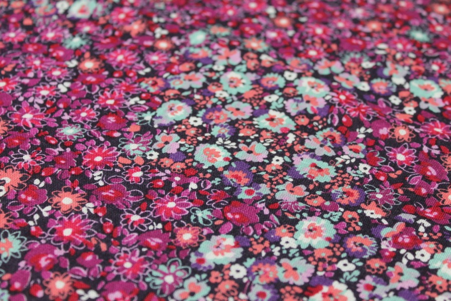 Floral Printed Lightweight Viscose Linen Blend - Pinks fabric, image 2 of 6