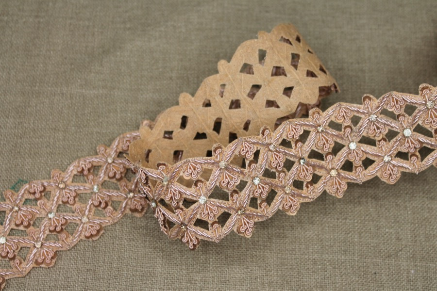 Zari & Sequin Trim - Gold, image 3 of 5