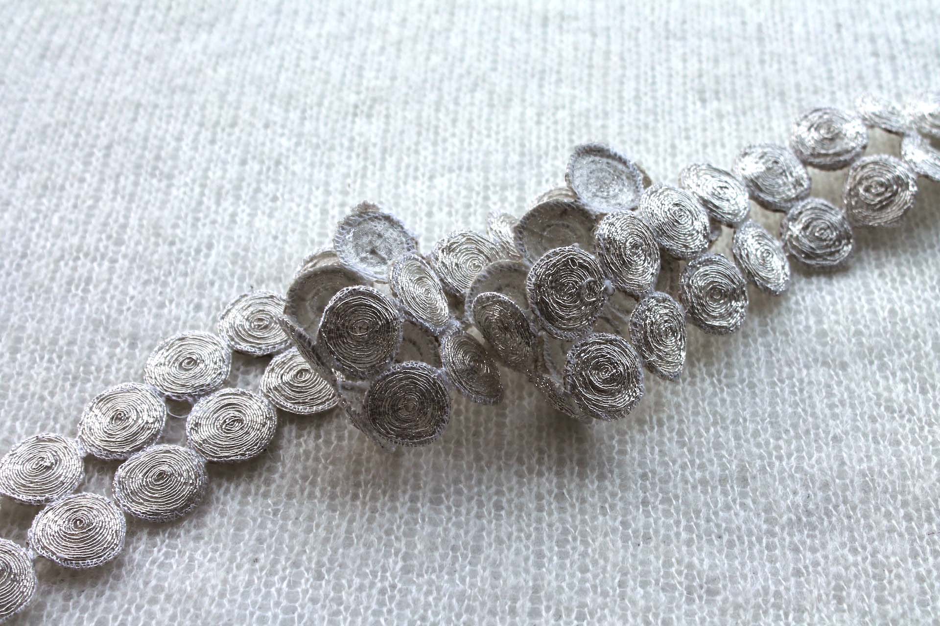 Metallic Circle Embroidery Trim in Silver Thread, image 3 of 4