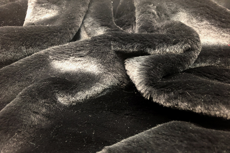 Short Pile Knit Back Faux Fur - Black fabric, image 4 of 5