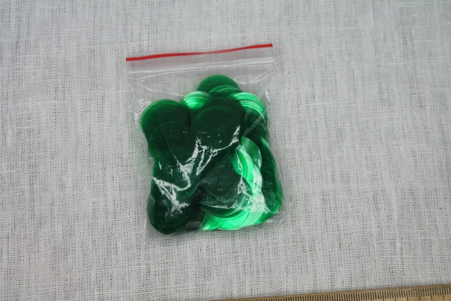 Transparent Green Large Round Sequin - Bag of 30g trim, image 5 of 5