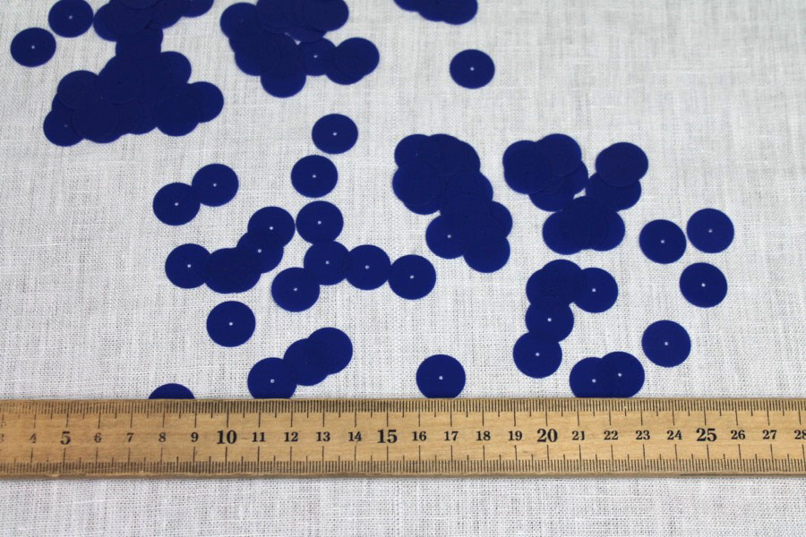 Dark Blue Medium Round Sequin - Bag of 30g trim, image 2 of 4