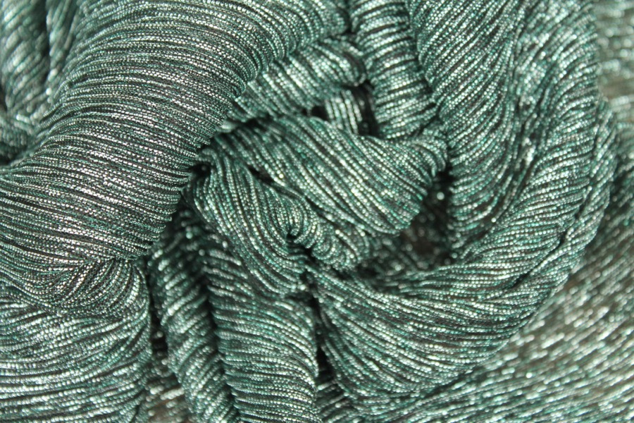 Pleated Lurex Knit - Turquoise fabric, image 7 of 9