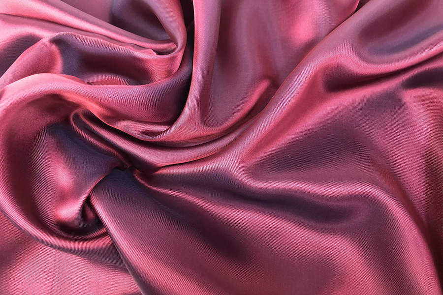 Red shot Navy Viscose Twill Lining - 1.2m Piece fabric, image 3 of 7